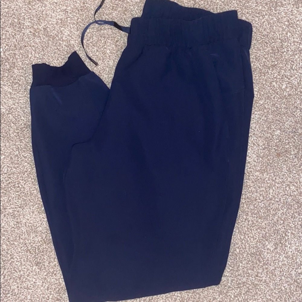 lululemon joggers
